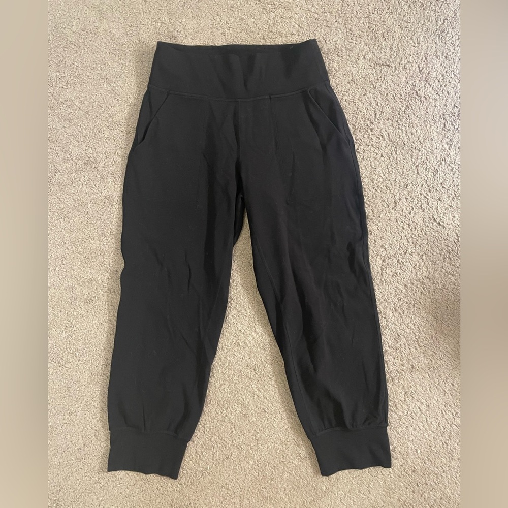 lululemon Align High Rise Cropped Jogger 6 Black